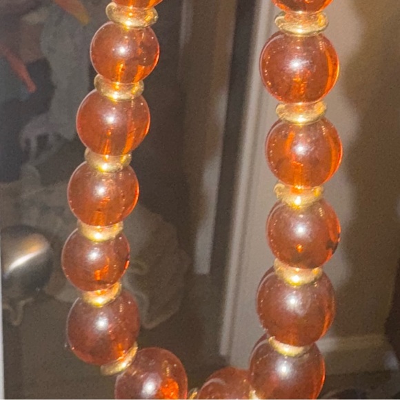 Vintage NAPIER Long Necklace Graduated Chunky Amber Lucite Beads Gold Accents - Picture 6 of 7